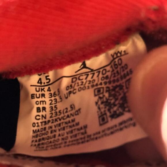 Size 4.5 - Nike Air Jordan 4 Retro OG Fire Red 2020 Men's Shoes - Picture 8 of 9